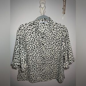 Collared cheetah print button down with butterfly sleeves